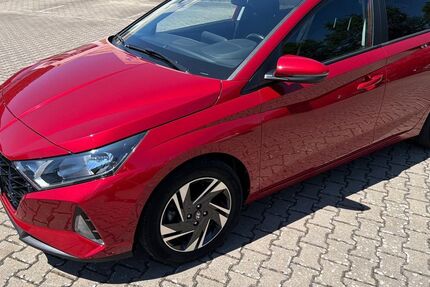 Hyundai i20 49.290 km 12.990 &euro; Eichstätt 85072