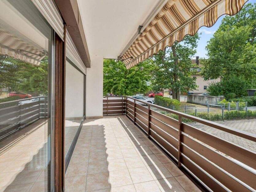 Wohntraum in Nürnberg-Süd: Fix & Fertig Kernsaniert - 2 separate Wohneinheiten 5 zimmer