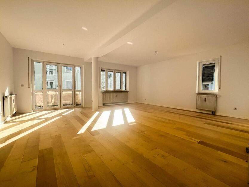 Frisch renovierte 4,5-Zimmer-Wohnung in der Böblinger Innenstadt in ruhiger Wohnlage 4 zimmer