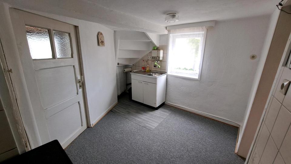 Einfamilienhaus Homberg (Efze) - 4 Zimmer, 49 m&sup2;, 21.999&euro; | Angebot:26095118