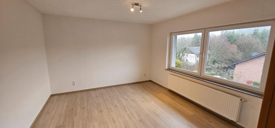 Terrassenwohnung Ruppichteroth - 3 Zimmer, 92 m&sup2;, 980&euro; | Angebot:25223671