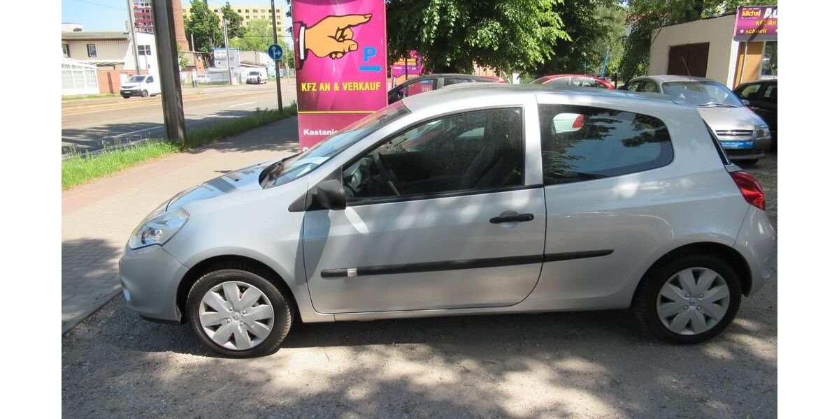 Renault Clio 188.000 km 2.999 &euro; Magdeburg 39124