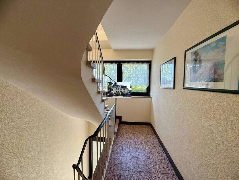 Solides MFH in Düsseldorf-Urdenbach zu verkaufen! zimmer