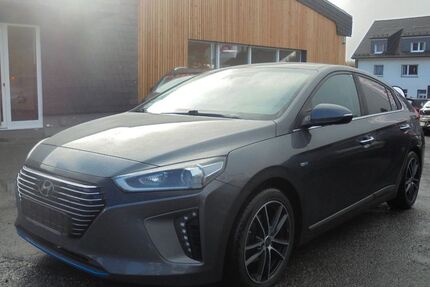 Hyundai IONIQ 183.000 km 9.790 € Radevormwald 42477