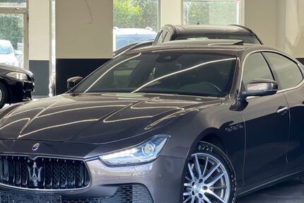 Maserati Ghibli 194.000 km 19.490 &euro; Alfter bei Bonn 53347