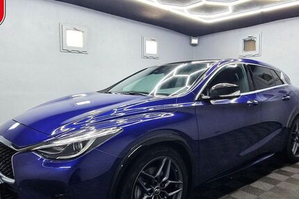 INFINITI Q30 20.000 km 22.880 &euro; Berlin 12305