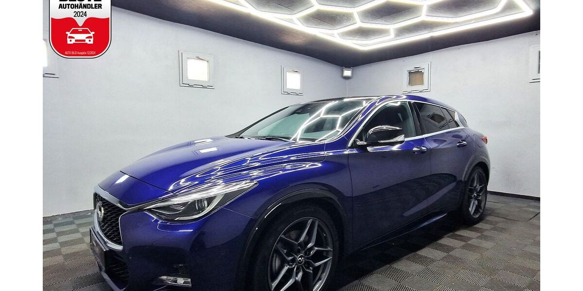 INFINITI Q30 20.000 km 22.880 &euro; Berlin 12305