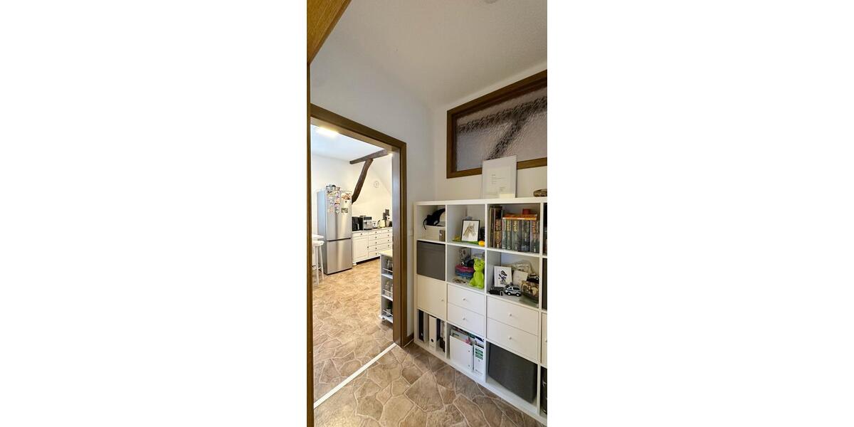 Dachgeschoßwohnung Gevelsberg - 2 Zimmer, 64 m&sup2;, 512&euro; | Angebot:25045410