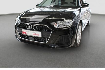 Audi A1 8.100 km 22.900 &euro; Haag bei München 83527