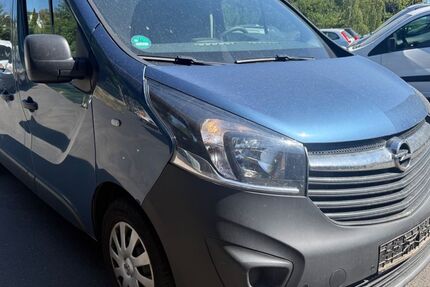 Opel Vivaro 192.300 km 16.990 &euro; Sulzbach 63834