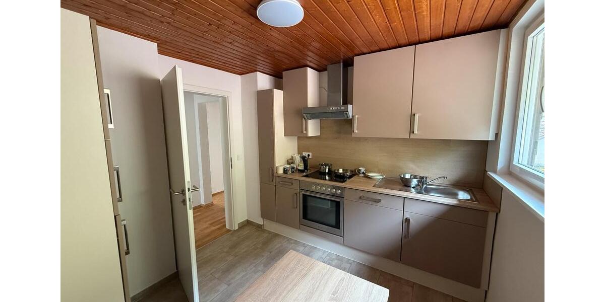 Etagenwohnung Bad Mergentheim - 4 Zimmer, 20 m&sup2;, 500&euro; | Angebot:26357725