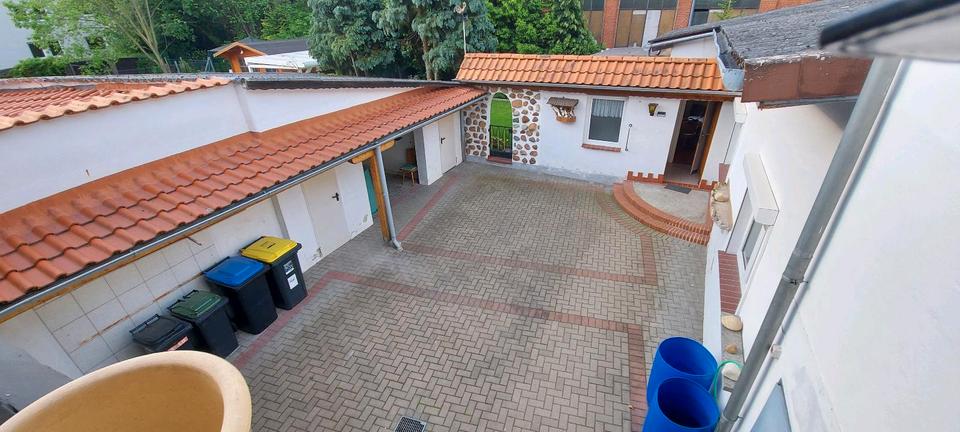 Reihenhaus Wesenberg - 9 Zimmer, 400 m&sup2;, 395.000&euro; | Angebot:26091800