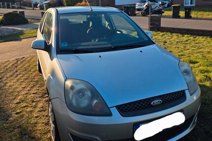 Ford Fiesta 84.500 km 1.050 &euro; Ganderkesee 27777