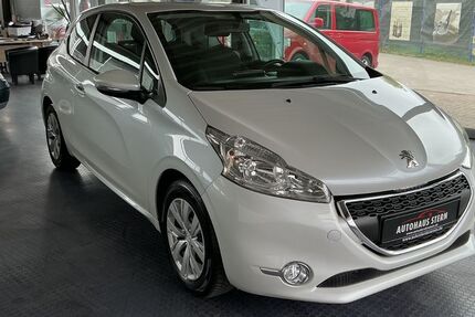 Peugeot 208 84.200 km 5.600 &euro; Bremen 28201