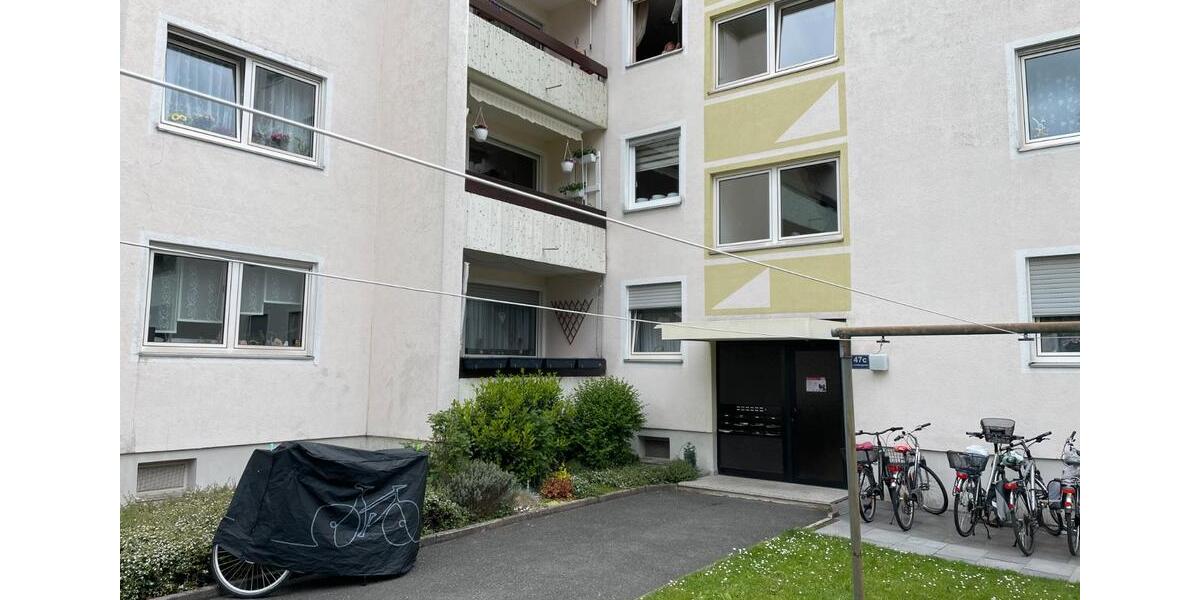 Erdgeschoßwohnung Weiden in der Oberpfalz - 3.5 Zimmer, 85 m&sup2;, 250.000&euro; | Angebot:26749804