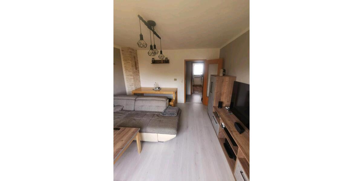 Etagenwohnung Eisenberg - 3 Zimmer, 58 m&sup2;, 550&euro; | Angebot:26211795