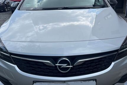 Opel Astra 147.691 km 9.000 € Borna 04552