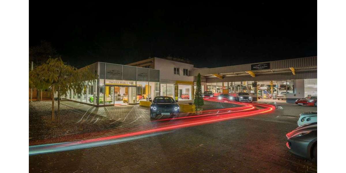 Bentley Mulsanne 16.700 km 144.900 € Freiburg 79111