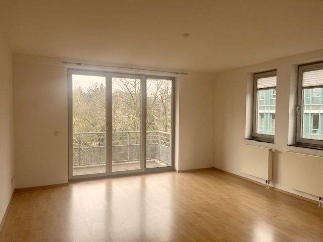 Etagenwohnung Düsseldorf Derendorf - 2 Zimmer, 61 m&sup2;, 670&euro; | Angebot:25566240