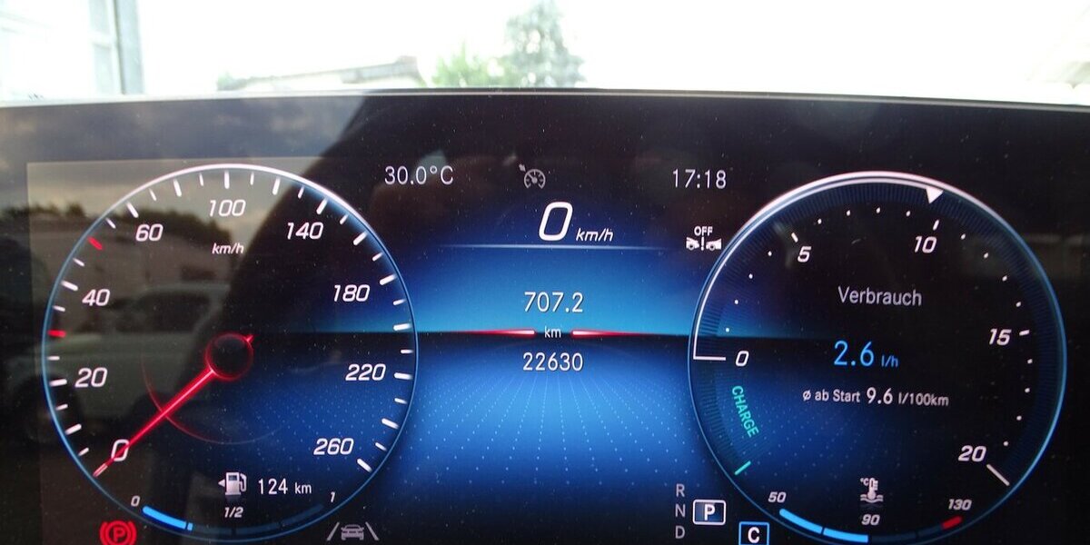 Mercedes-Benz A 180 Progressive Automatik, Rückfahrkamera, LED S 22.611 km 23.590 &euro; Rodgau 63110