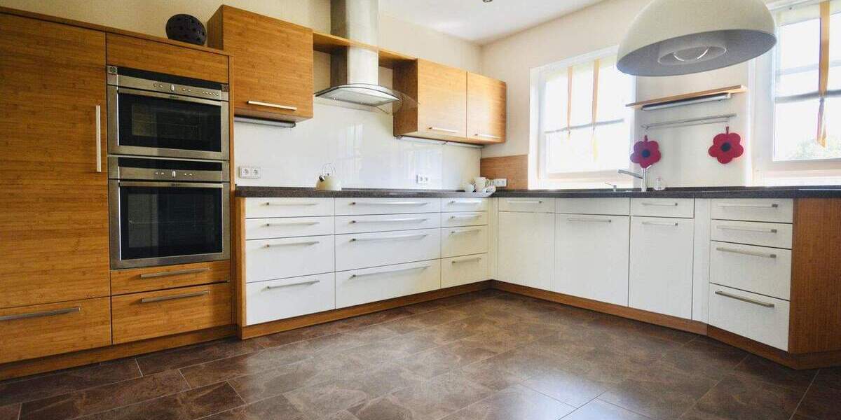 Bauernhaus, Landhaus Karstädt Dallmin - 7 Zimmer, 220 m&sup2;, 370.000&euro; | Angebot:25801857