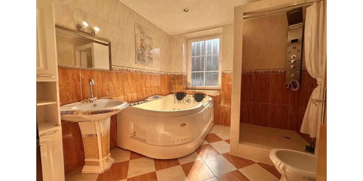Einfamilienhaus Stadthagen - 7 Zimmer, 190 m&sup2;, 259.000&euro; | Angebot:26967283
