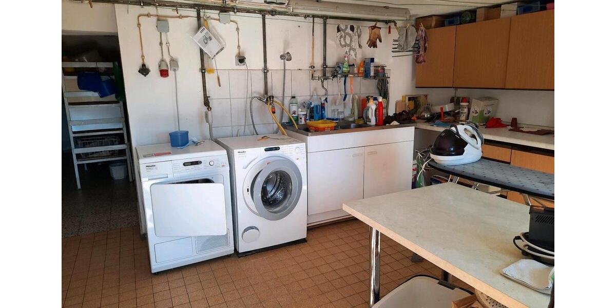 Mehrfamilienhaus, Wohnhaus Oberthal - 10 Zimmer, 245 m&sup2;, 300.000&euro; | Angebot:27034077
