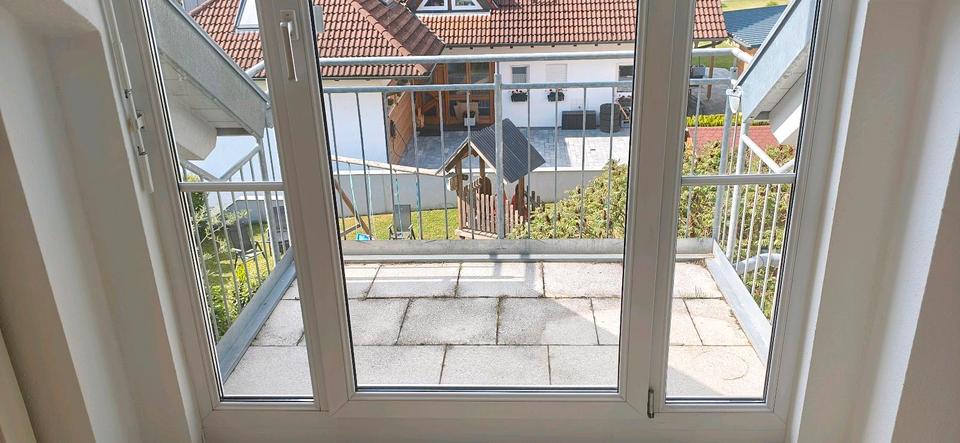 Dachgeschoßwohnung Aulendorf - 2.5 Zimmer, 61 m&sup2;, 205.000&euro; | Angebot:26714204
