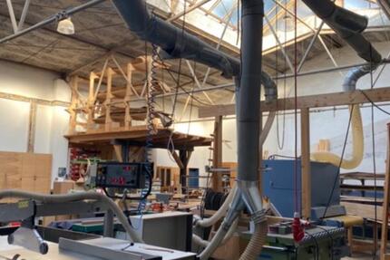 Vermiete Anteil an einer Schreinergemeinschaft zimmer