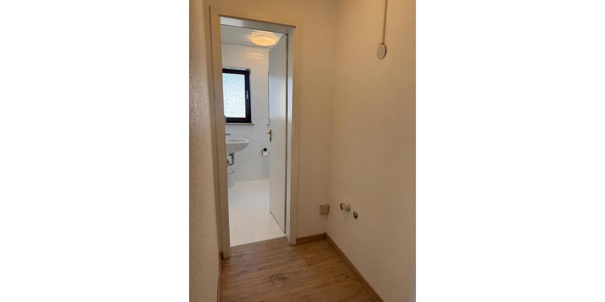 Etagenwohnung Bingen - 1 Zimmer, 20 m&sup2;, 300&euro; | Angebot:26404857