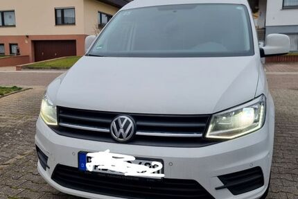 VW Caddy 77.000 km 9.400 &euro; Kürnbach 75057