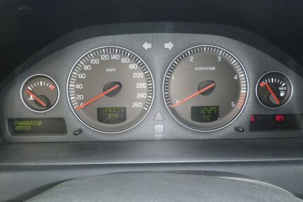 Volvo V70 128.000 km 9.999 &euro; Badenweiler 79410