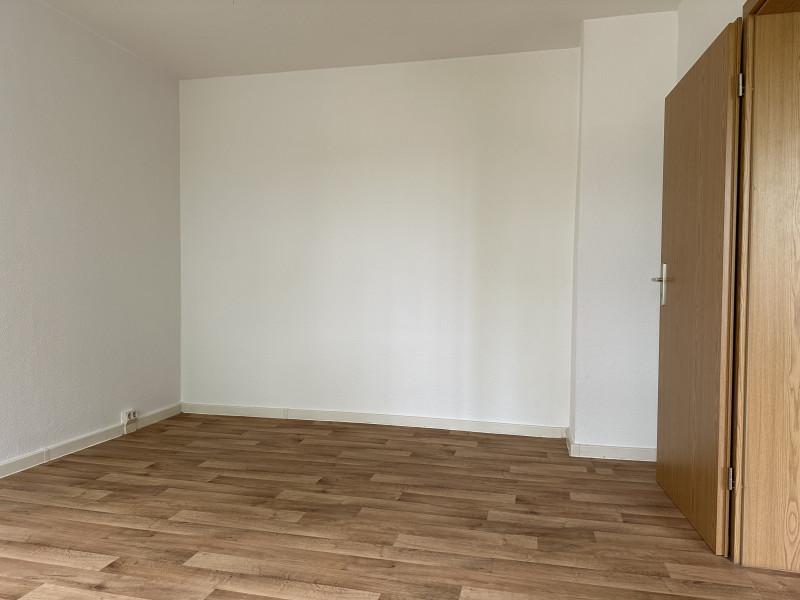 Erstbezug nach Komplettsanierung! Zentrumsnah. zimmer