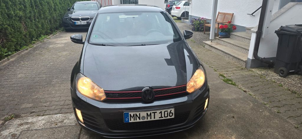 VW Golf 146.000 km 9.490 € Wolfertschwenden 87787