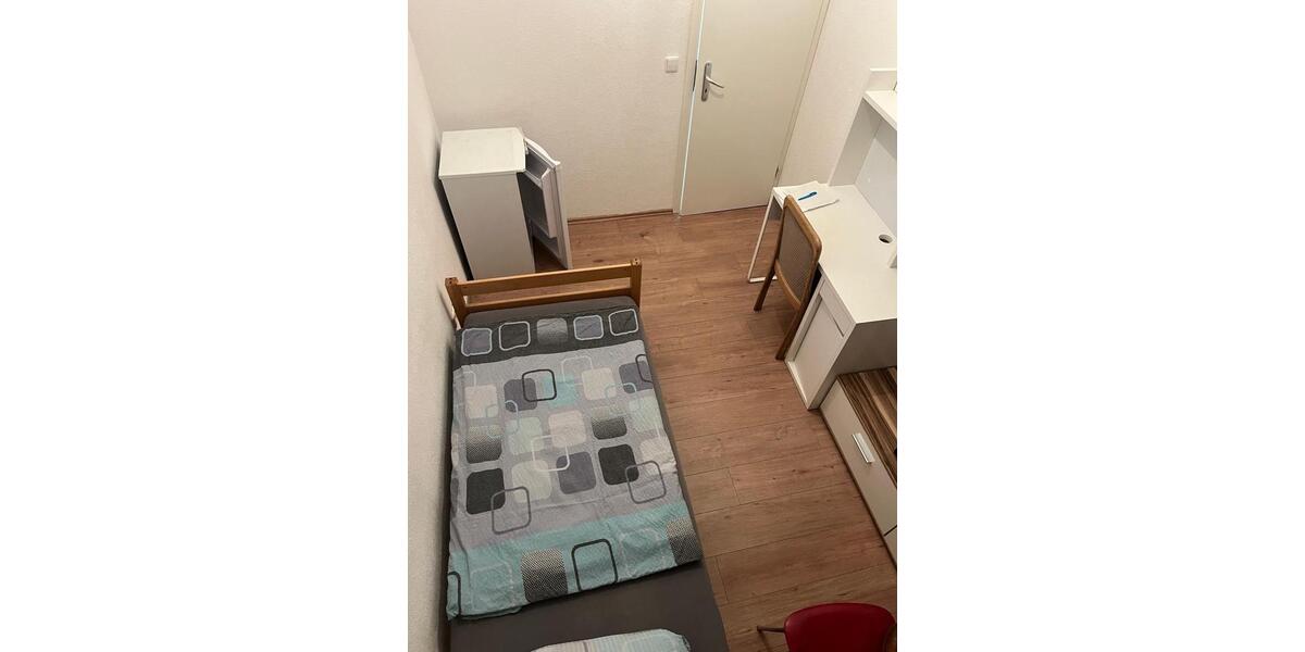 Etagenwohnung Gärtringen - 2 Zimmer, 7 m&sup2;, 500&euro; | Angebot:24806803