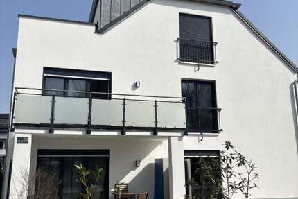 Wohnung Ingolstadt Südost - 3 Zimmer, 82 m&sup2;, 1.070&euro; | Angebot:27137504