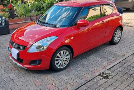 Suzuki Swift 120.500 km 7.900 &euro; Leun 35638