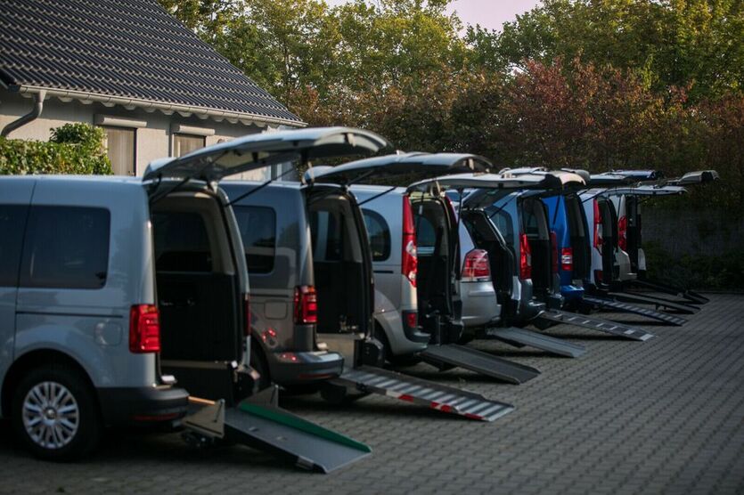 VW Caddy 68.000 km 32.950 € Würzburg 97084