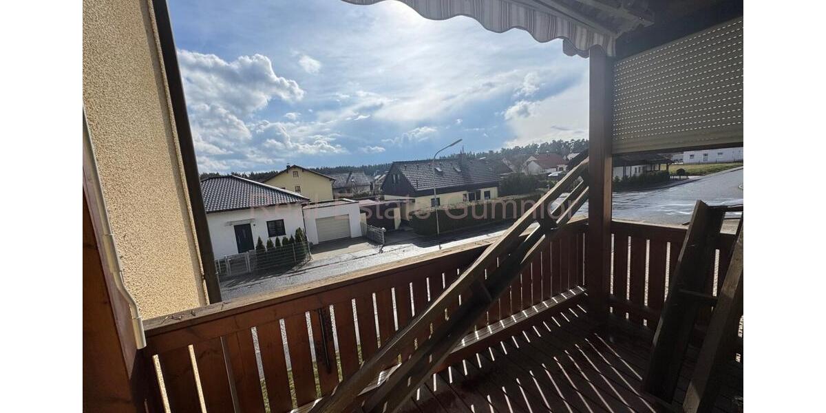 Etagenwohnung Altenstadt an der Waldnaab - 3 Zimmer, 80 m&sup2;, 800&euro; | Angebot:25450964