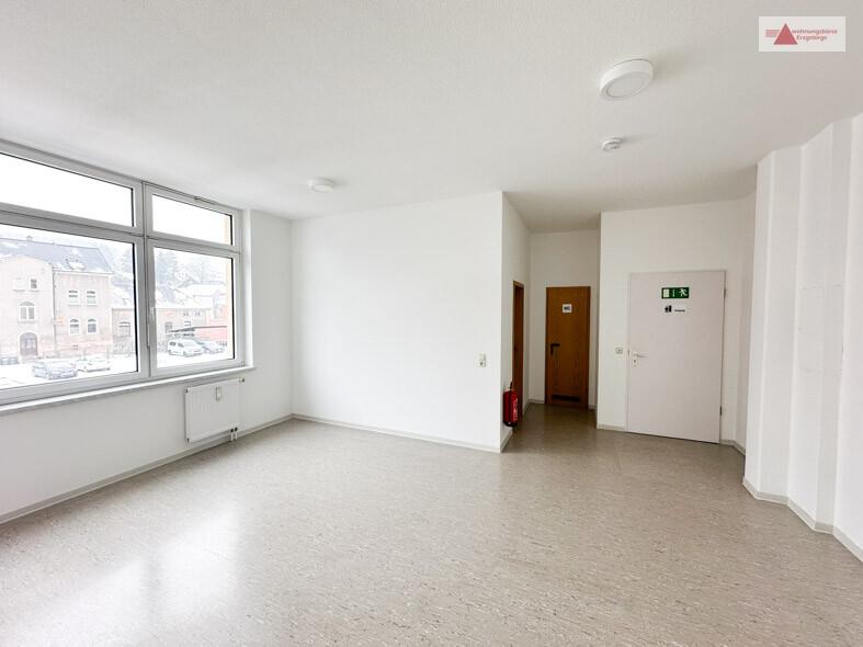 Gewerbeobjekt Kirchberg - 800&euro; | Angebot:25874845
