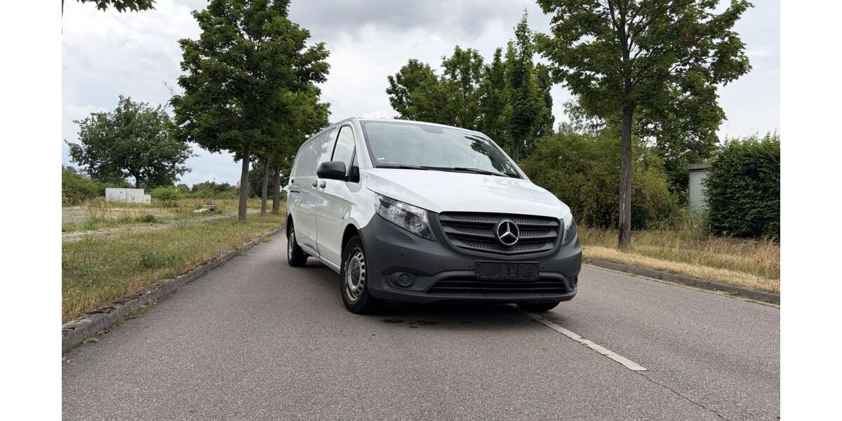 Mercedes-Benz Vito 223.328 km 11.000 &euro; Torgau 04860