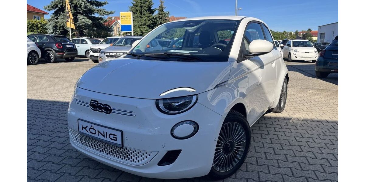Fiat 500e 7.735 km 25.999 &euro; Leipzig 04178
