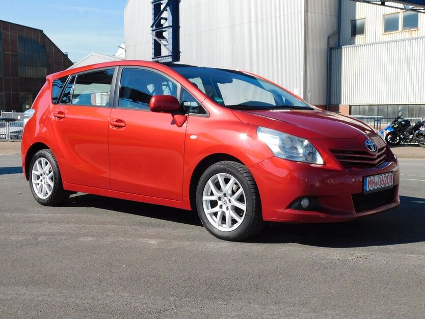 Toyota Verso 245.046 km 5.399 € Mülheim 45473