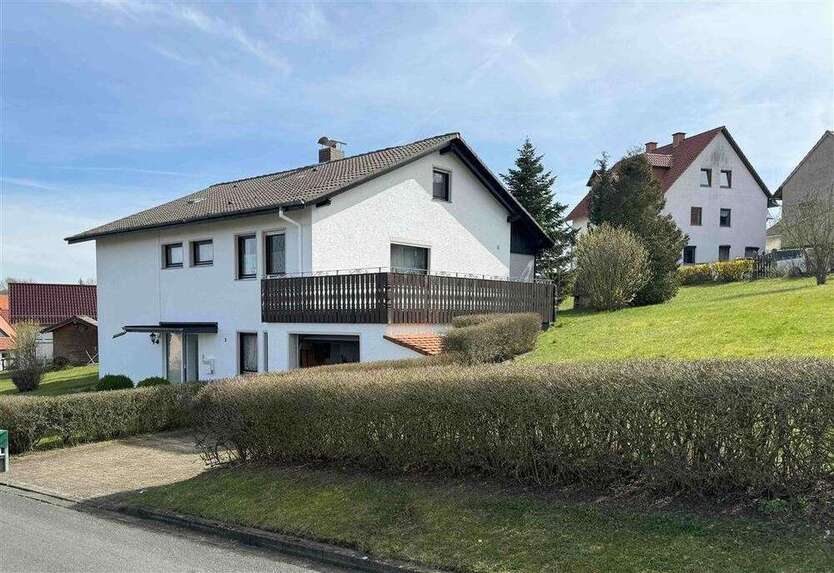 Haus zum Kaufen in Ringgau 188.000 € 137 m²