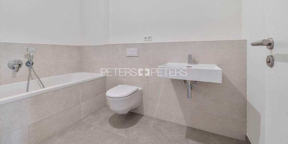 Etagenwohnung Pinneberg - 5 Zimmer, 125 m&sup2;, 699.000&euro; | Angebot:25745628