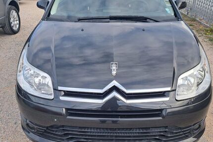 Citroen C4 141.000 km 1.390 &euro; Perl 66706