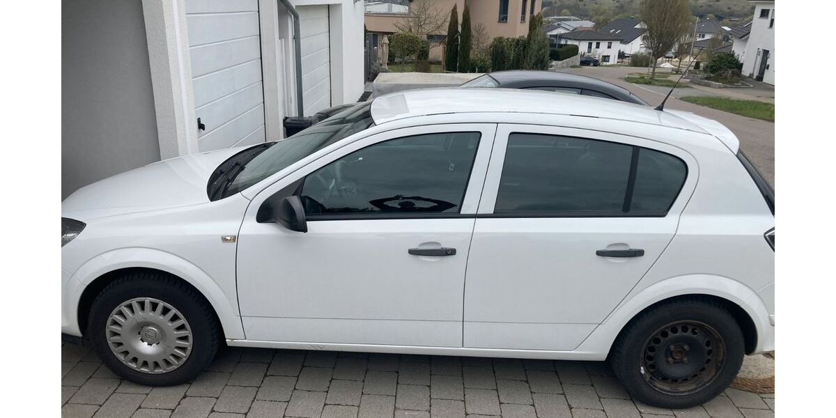 Opel Astra 150.000 km 2.290 &euro; Herbrechtingen 89542