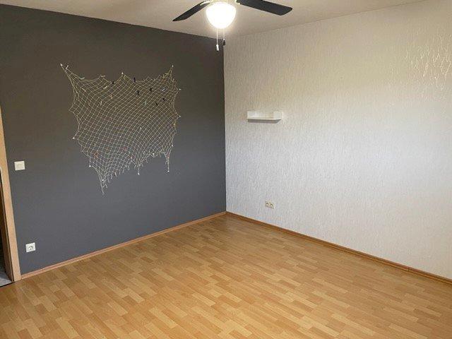 Etagenwohnung Dickenschied - 4 Zimmer, 144 m&sup2;, 890&euro; | Angebot:26680927