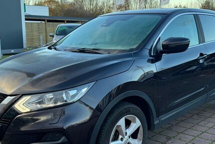 Nissan Qashqai 161.000 km 7.900 &euro; Greifswald 17489