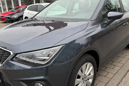 Seat Arona 1.6 TDI Style Navi 210.000 km 8.990 € Neckarsulm 74172